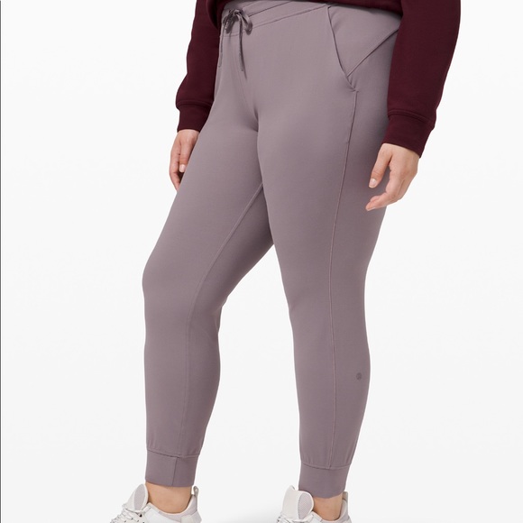 Soft module* warm down joggers - Picture 2 of 2